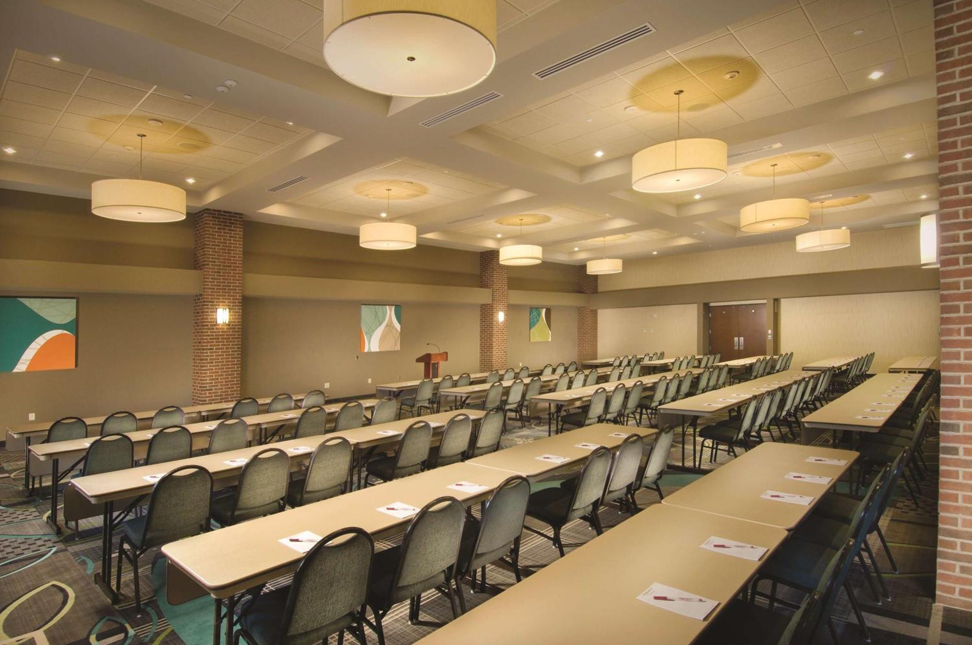 Drury Plaza Hotel San Antonio North Stone Oak Bagian luar foto